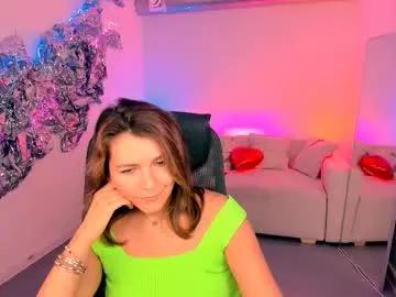 nicolehits on Chaturbate