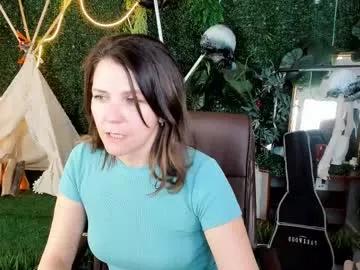 nicolehits on Chaturbate