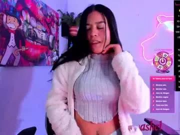 nicollbashel on Chaturbate