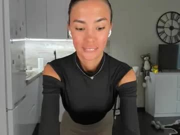 Freechat nilliluv on Chaturbate