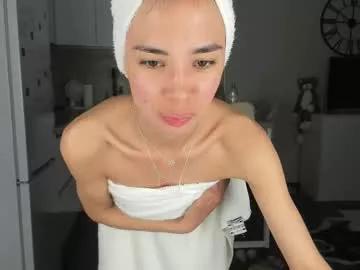 Freechat nilliluv on Chaturbate