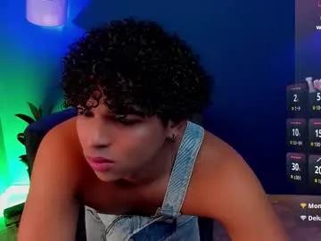 noah_smith04 on Chaturbate