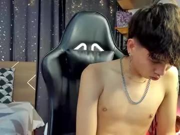 novaybrian on Chaturbate
