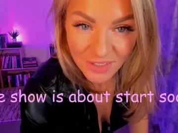 oliva_candy on Chaturbate