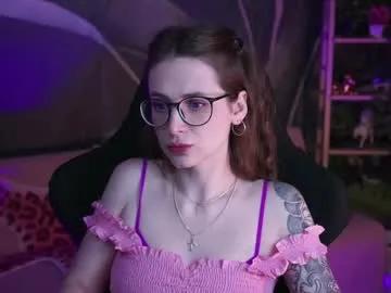 oliviamcclean on Chaturbate