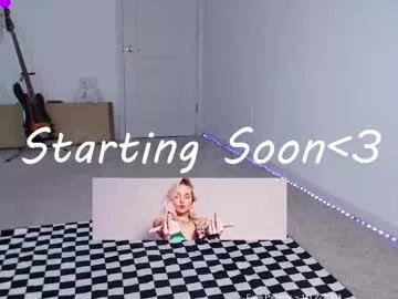 petitebrat on Chaturbate