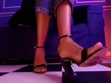 pia_mo on Chaturbate