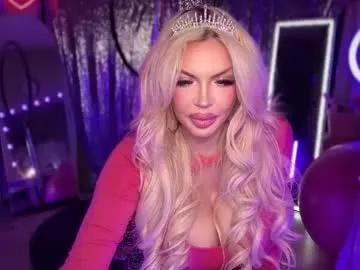 plasticfuckdoll — hush on #blonde #bimbo #bigass #bigtits #bdsm [2500 tokens remaining]