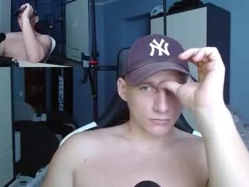 poliglotjoe on Chaturbate