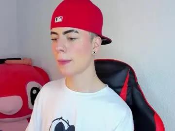 prince_adreww — GOAL: make me happy + cum [3475 tokens remaining] Welcome to my room! #feet #new #femboy #twink #18