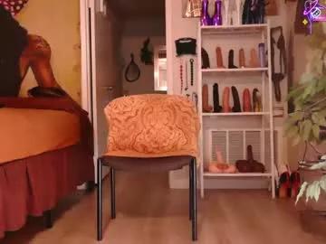 queen_anita on Chaturbate