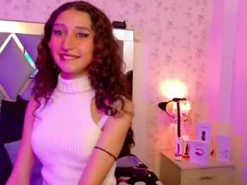 Freechat queenjenn__ on Chaturbate