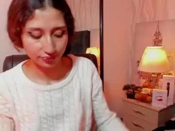 Freechat queenjenn__ on Chaturbate