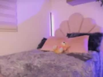 rachel_mor — Hi ur Fav #ebony is back! - Bounce ass - #twerk #fit #latina #elegant #blowjob