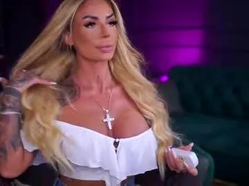 raquellevon on Chaturbate