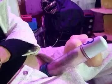 rod77knee on Chaturbate