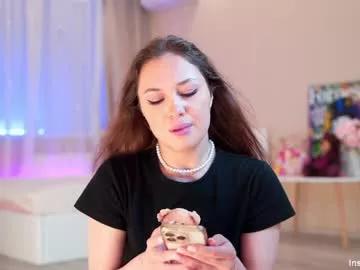 Freechat rosyemily on Chaturbate