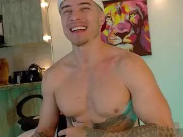 ryann_blue_ on Chaturbate