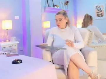 samanthamilf__ on Chaturbate