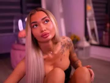 sashaferrera on Chaturbate