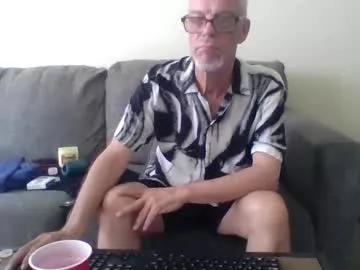 Freechat sexy_white_daddy on Chaturbate