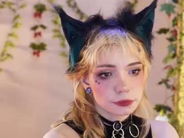 shiny_jail on Chaturbate