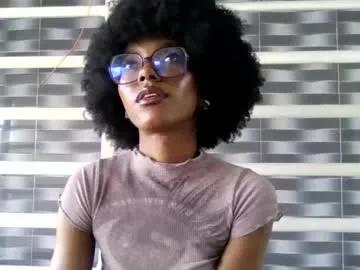 silverosequeen on Chaturbate