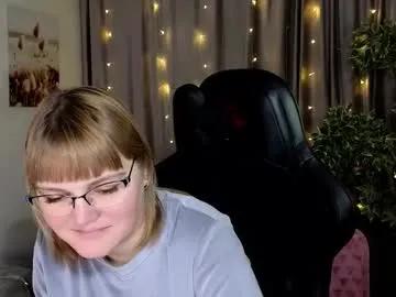 sofia508 — take off your t-shirt [395 tokens remaining]