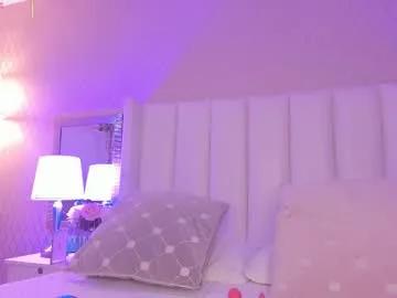 Freechat sophiasmiths_ on Chaturbate