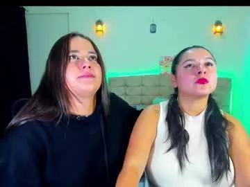 summer_girls01 on Chaturbate