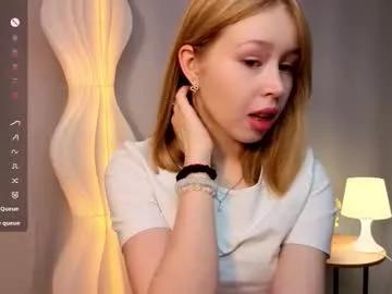 susanneguitian — GOAL: Make my ass red [160 tokens remaining] Hoping for your big thumb up!  #bigboobs #18 #teen #redhead #new