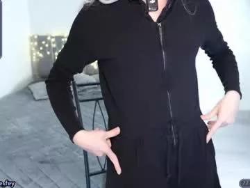 sylvie_fey on Chaturbate