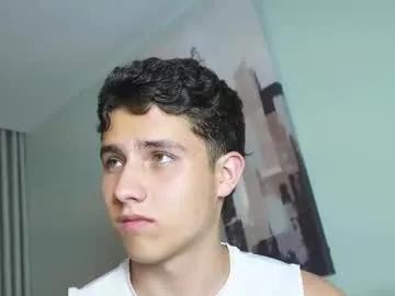 Freechat theohawke_ on Chaturbate