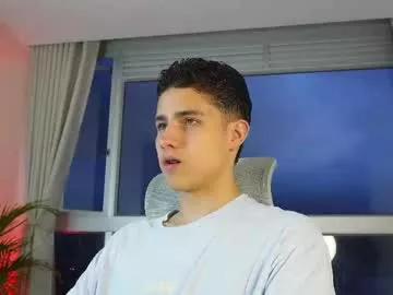 Freechat theohawke_ on Chaturbate