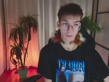 Freechat tommiehi on Chaturbate