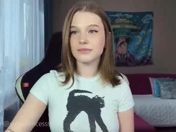 tsukuemi_no_mikoto on Chaturbate