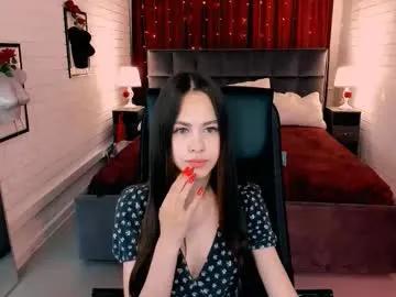 Freechat ulianeer on Chaturbate