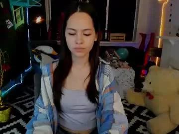 Freechat ulianeer on Chaturbate