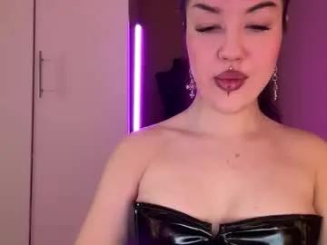 urdevilbaby on Chaturbate