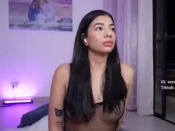 vero_cam — GOAL: Play dildo [268 tokens remaining] Welcome  #latina #natural #squirt #cum #anal