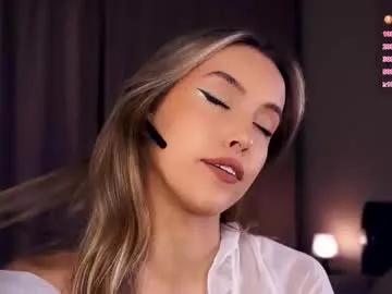 victoriadreamtt on Chaturbate