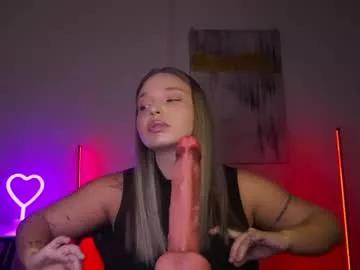 viollasinzz on Chaturbate