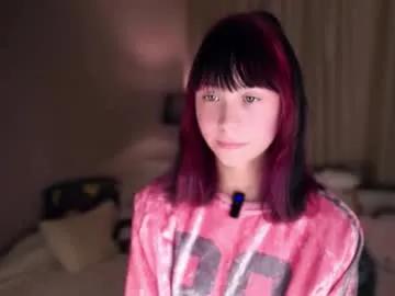 wanettabal on Chaturbate