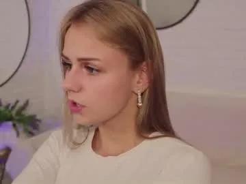 wendy__doll on Chaturbate