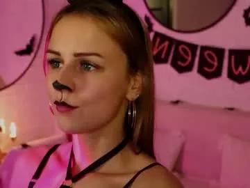 wendy__doll on Chaturbate