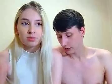 Freechat williamandmia on Chaturbate