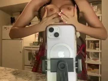 xyleialuv on Chaturbate