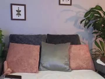 zuly_zahir_01 on Chaturbate