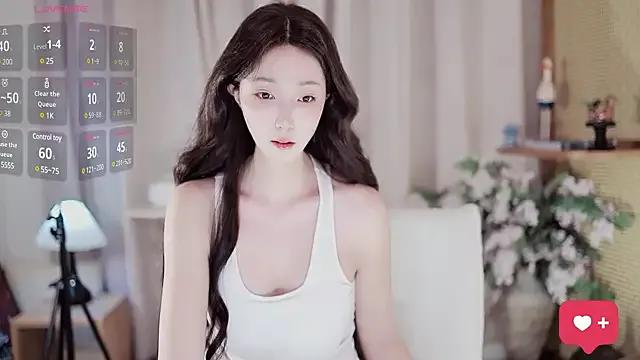 -Aricia- on StripChat