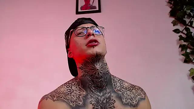 Freechat 7_Saturno_7 on StripChat